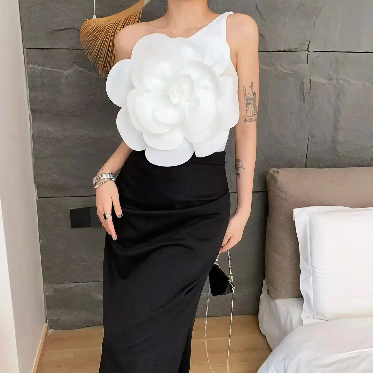 Flower Oblique Collar One Shoulder