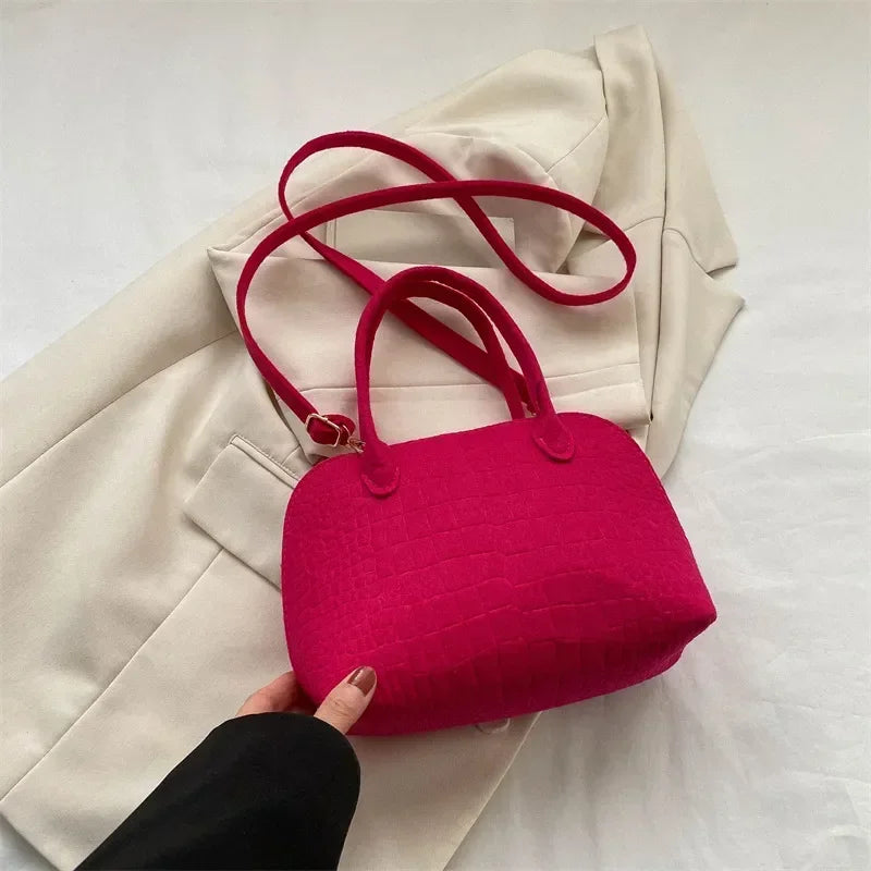 Leisure Commuter Crossbody Bag